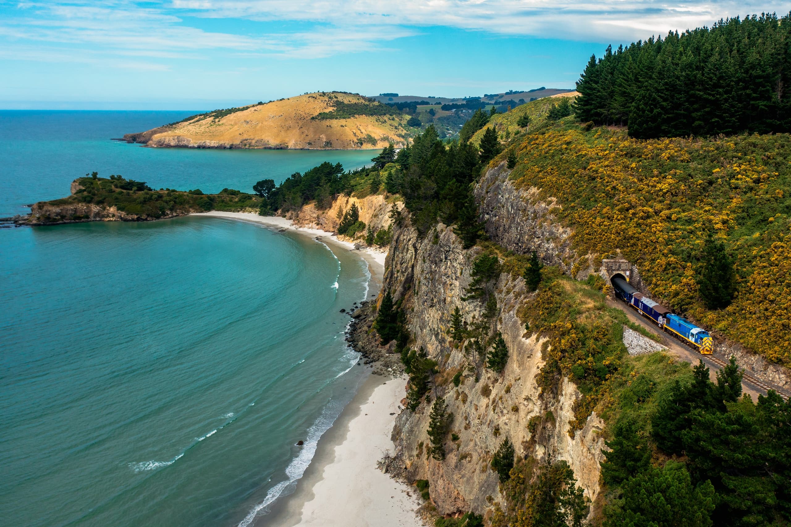 Seasider Return Film Train: Scenic Coastal Rail From Dunedin to Merton photo 3