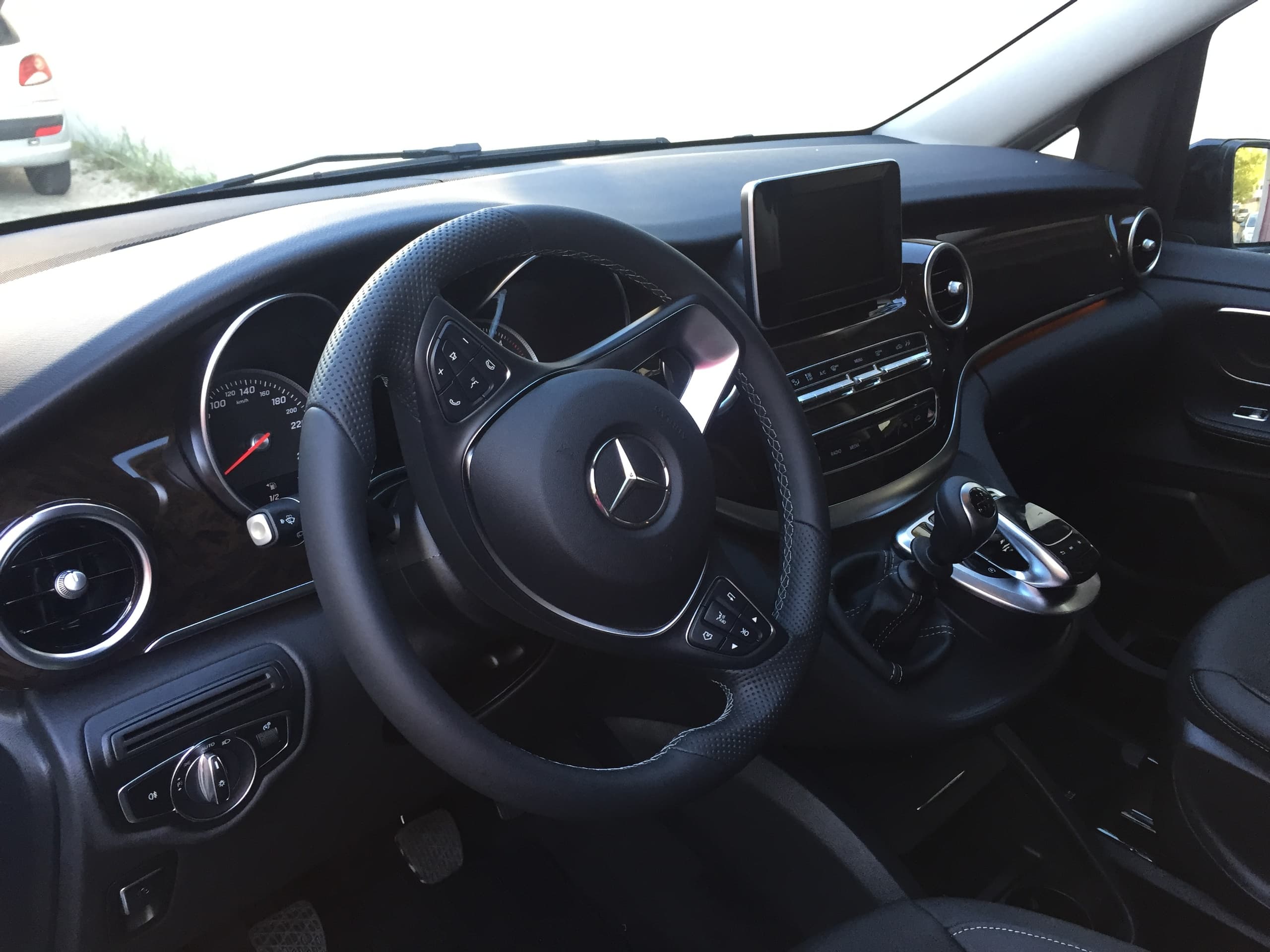 Private Airport Transfer with ABC Travel in Lisbon