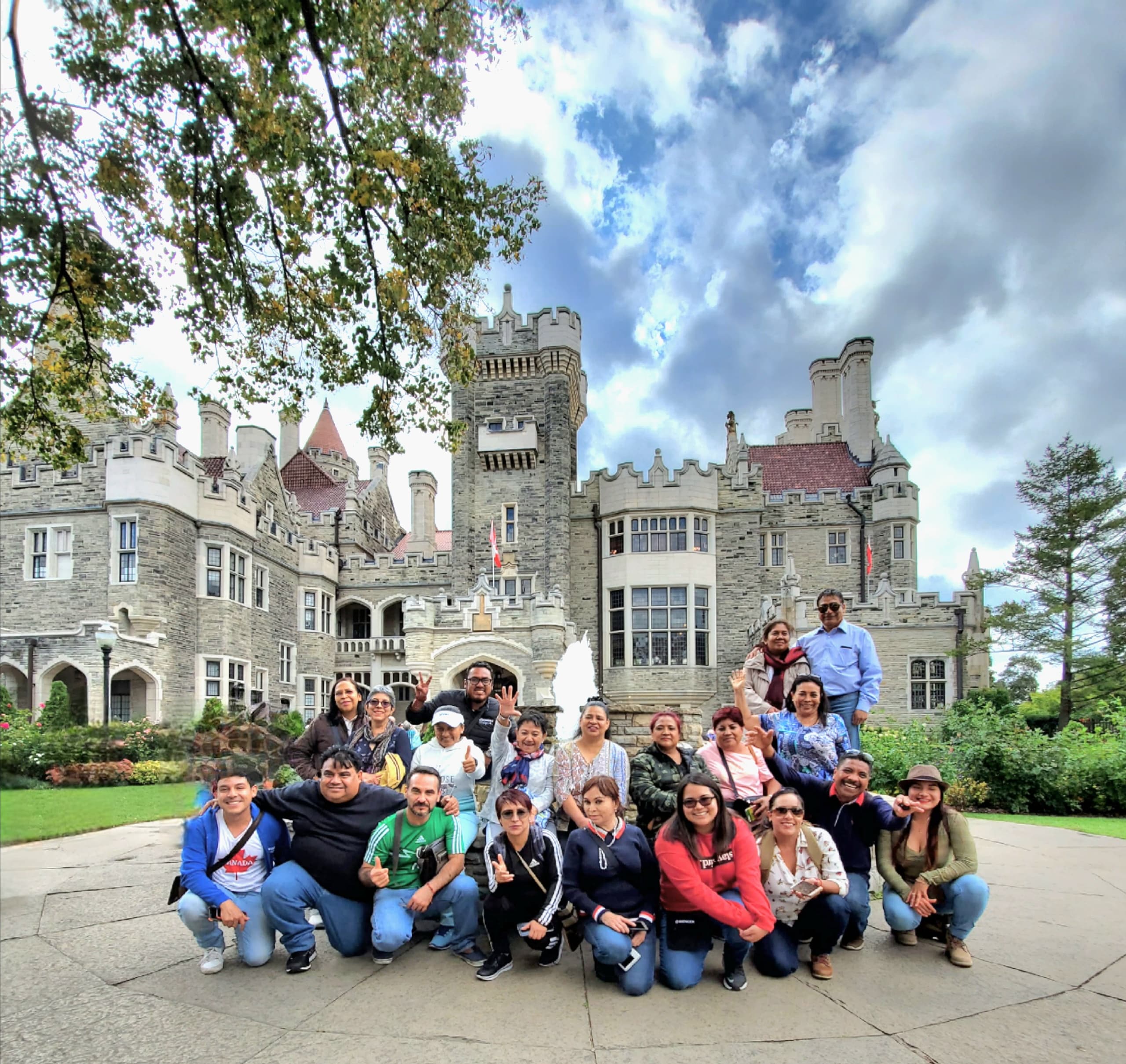 Private Spanish City Tour with De Vago x Toronto