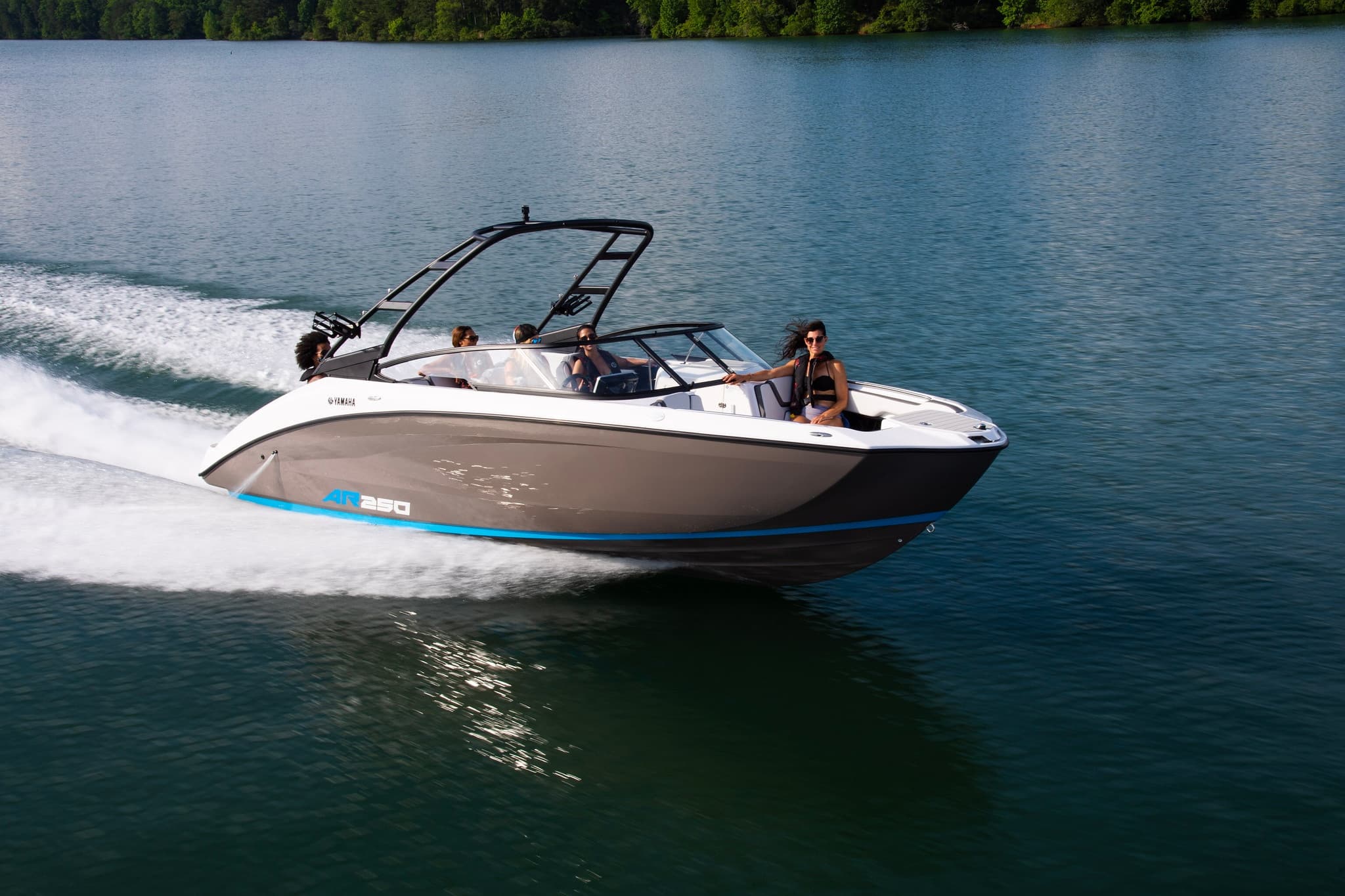10 to 12 Passenger Boat Rental | Boat Rental in Kirkland | Water Activities, Rentals