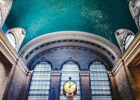 Urban Heritage & Architecture Tour with Per Le Strade Di New York