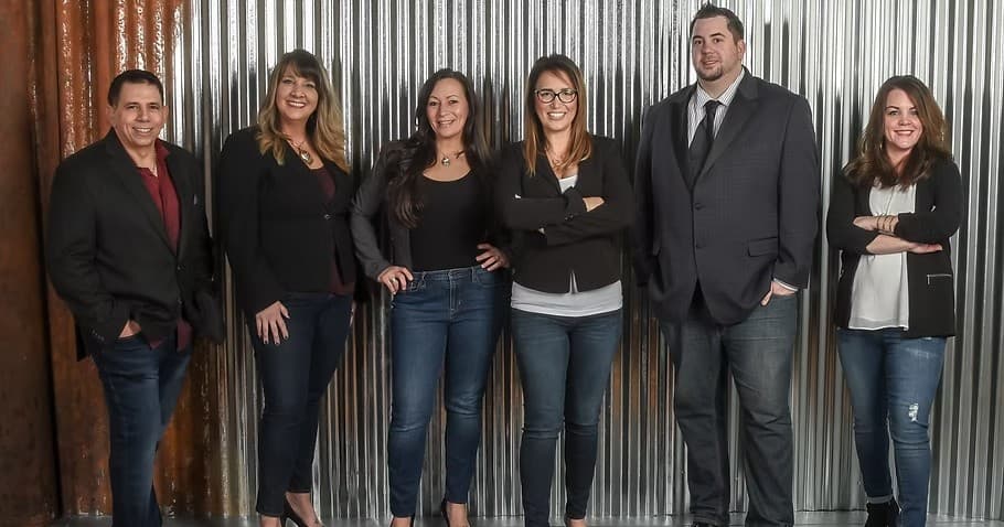Professional Headshots in Bethlehem: Fast Studio Sessions at Christmas City Studio
