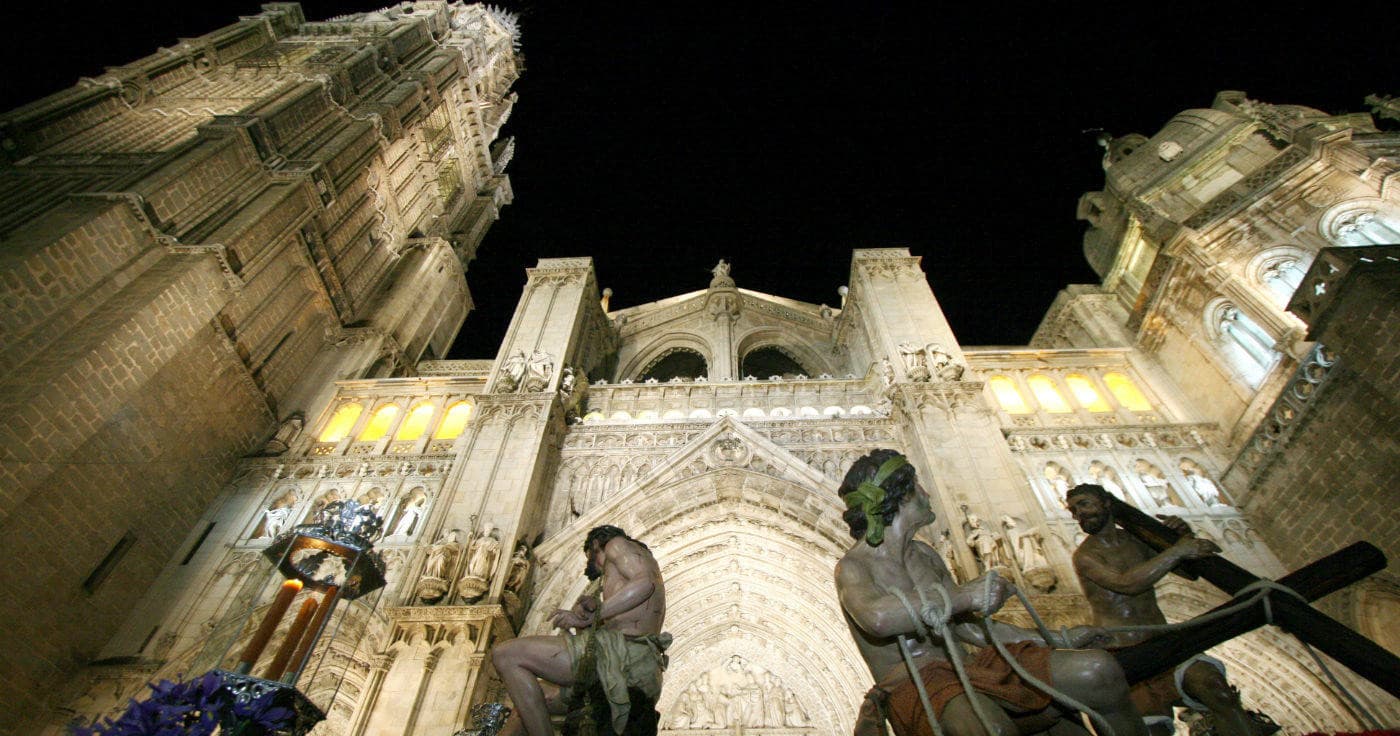 Nighttime Legend Tour with De Paseo Experience in Toledo