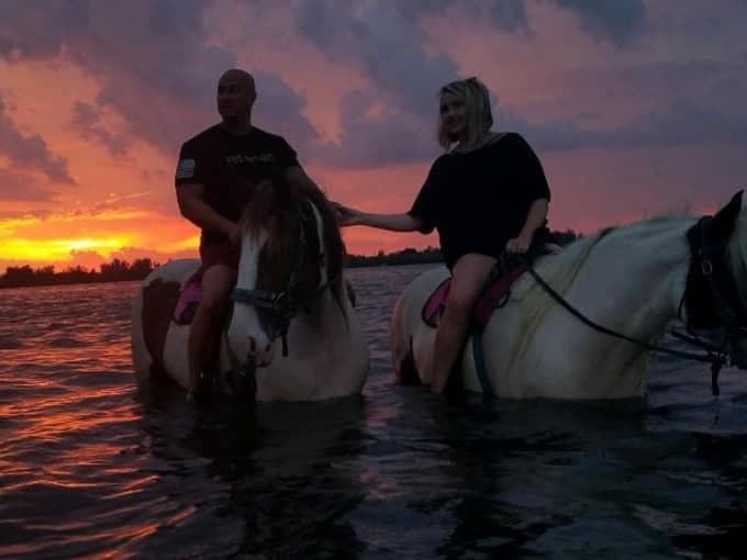 Bradenton Sunset Platinum Excursion: Equestrian Adventure in Florida