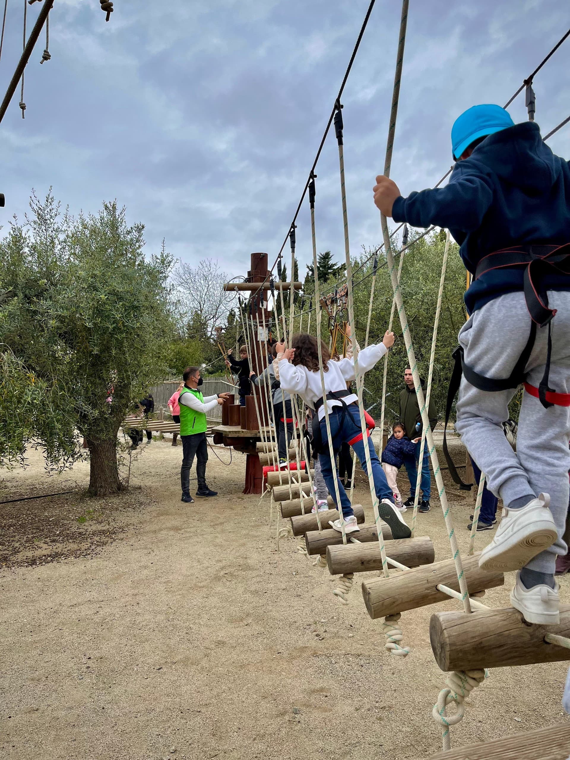 Half-Day Mini Pass: 4-Hour Treetop Circuit & Mini Jump in Cambrils photo 4