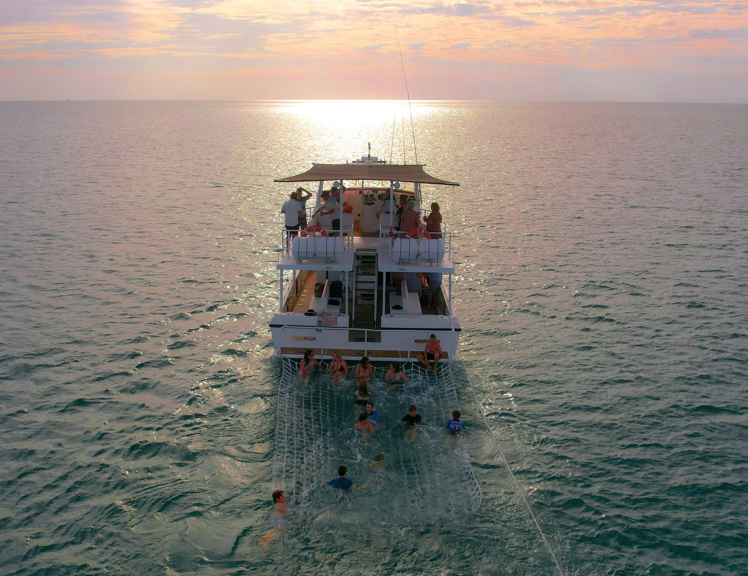 Scenic Dolphin Sunset Cruise with Broome Whale Watching