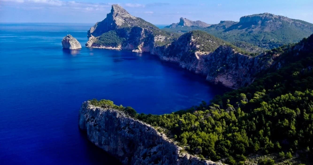 Speedboat Adventures with North Coast Adventure in Alcúdia