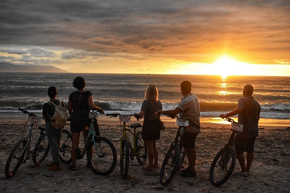 Experience Puerto Vallarta’s Tragos y Tacos Sunset Bike Tour: A Sunset Ride Through Flavor and Culture