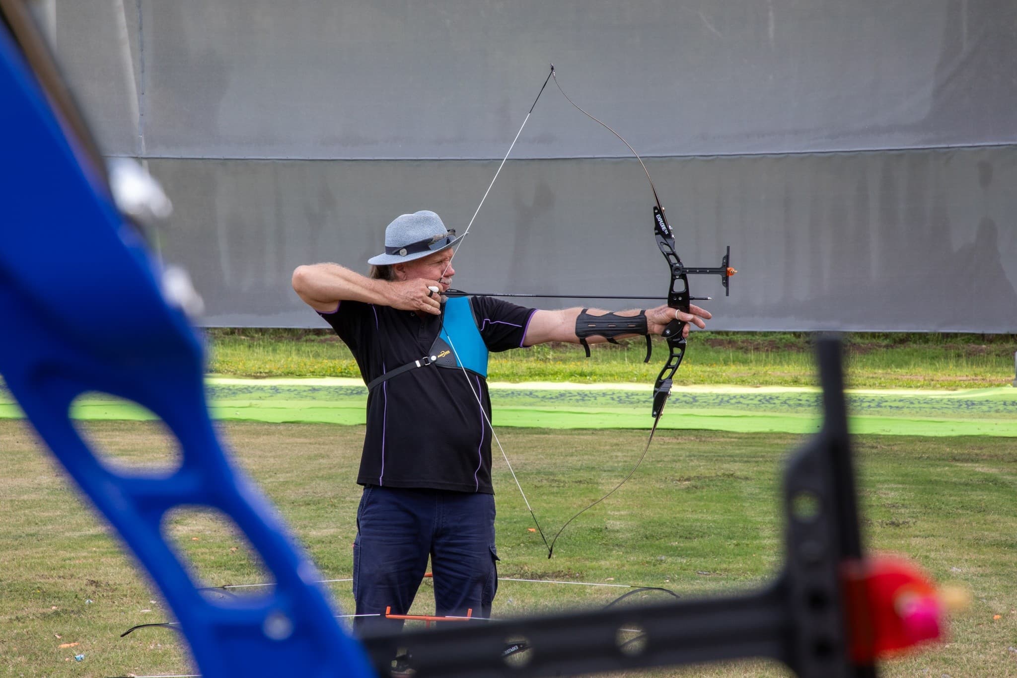 Holiday Archery in Clontarf: Redcliffe City Clay Target Club Sessions photo 3