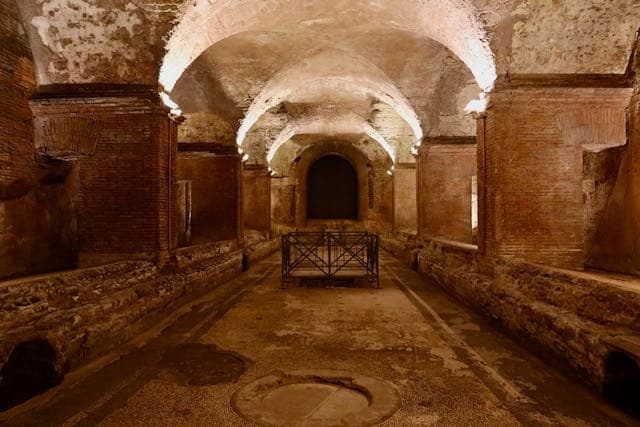 Historic Walking Tour of Rome’s Piazzas & Underground Sites