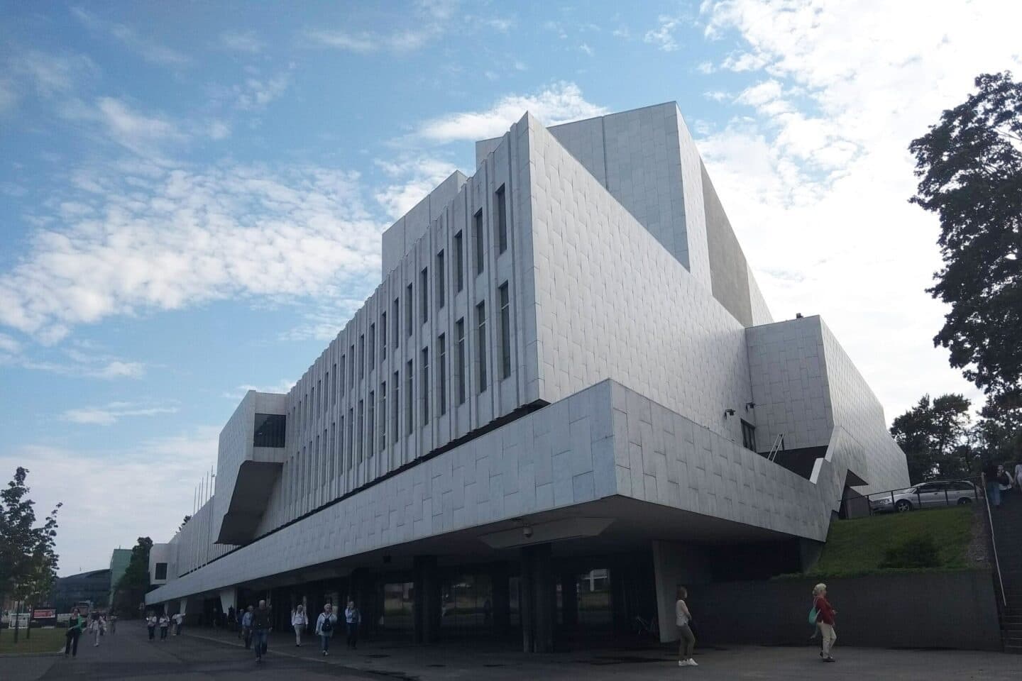 Architectural Thread: Artchitectours' Helsinki City Tour in Barcelona