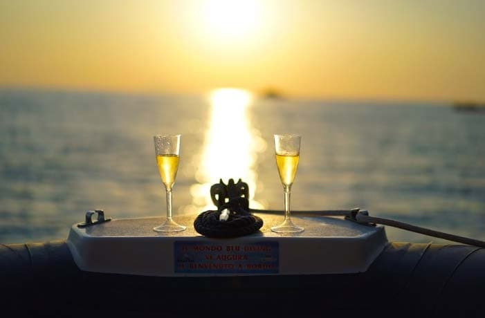 Sunset Sail Along Costa degli Dei: Private Romantic Cruise to Praia i Focu