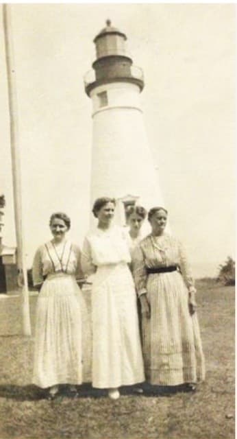 Lady Lightkeepers: Women Who Kept America’s Lighthouses and the Fight for Pay Equality photo 1