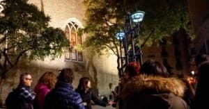 Nighttime Haunted Tours with ICONO Barcelona in Barcelona