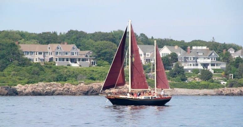Pineapple Ketch team