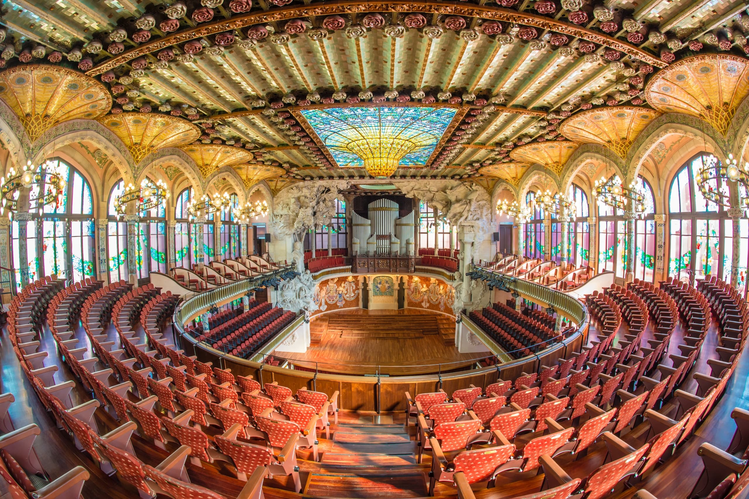Inside Palau de la Música Catalana with The Touring Pandas