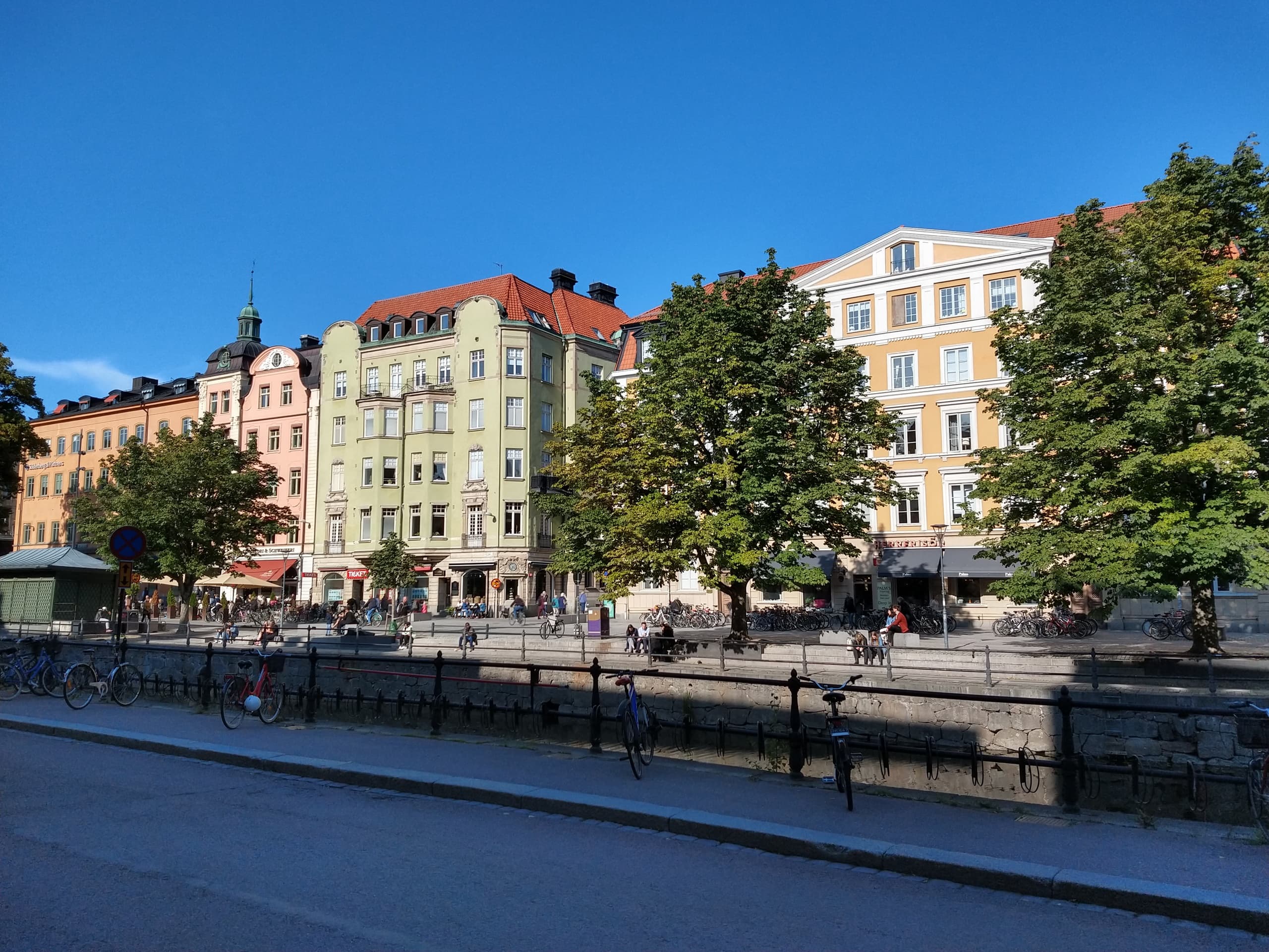 City Walk & History Tour in Uppsala by Sweden History Tours