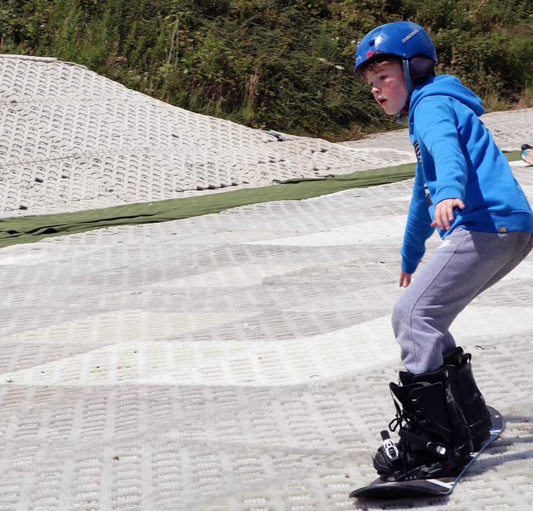 Level 1 Snowboard Lessons at Newmilns Snow & Sports Complex