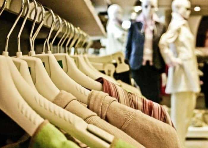 Outdoor Shopping Tour at Rome's Castel Romano Outlet