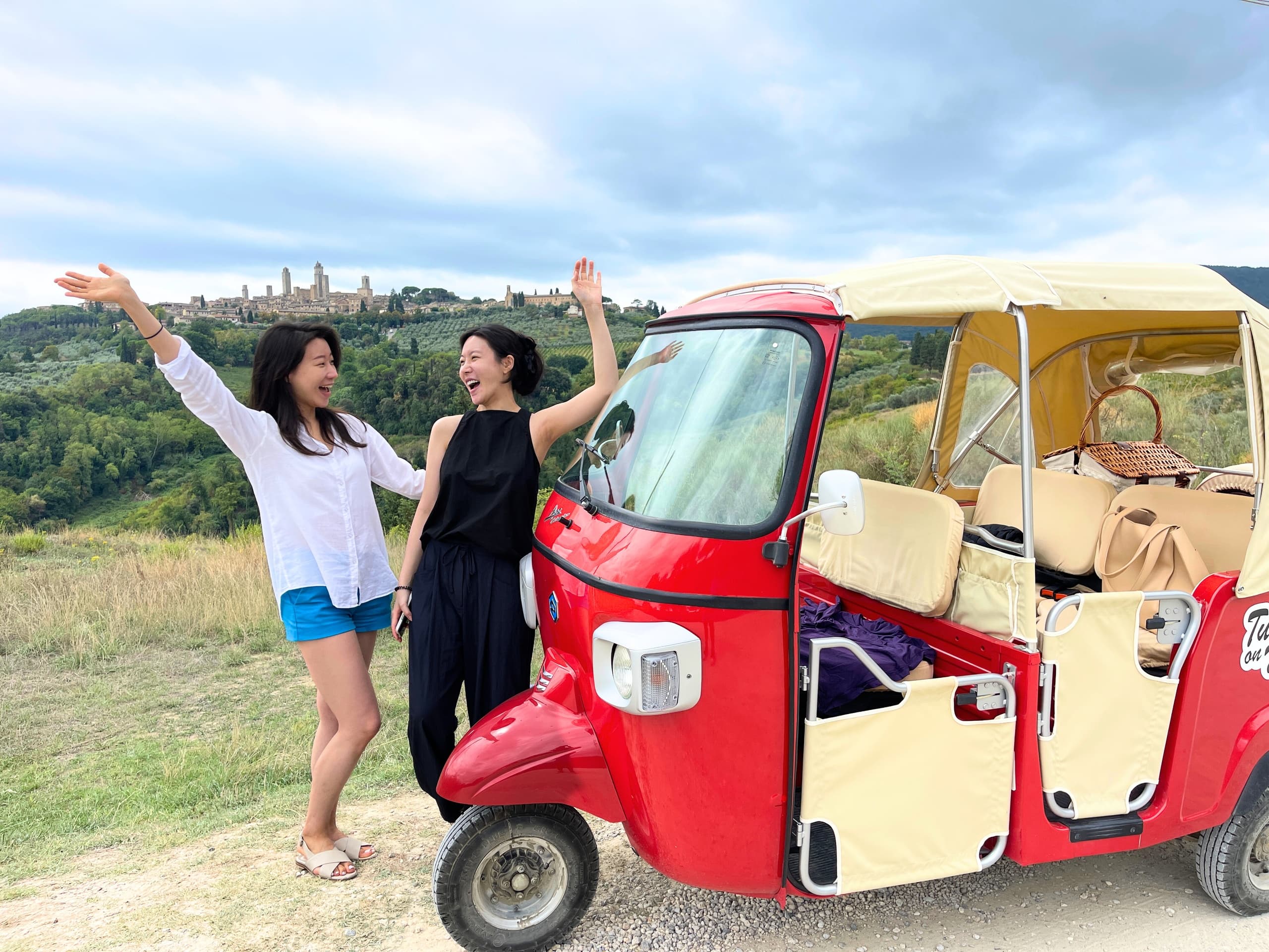 Tuscany Tuk Tuk Journey with Tuscany on Wheels