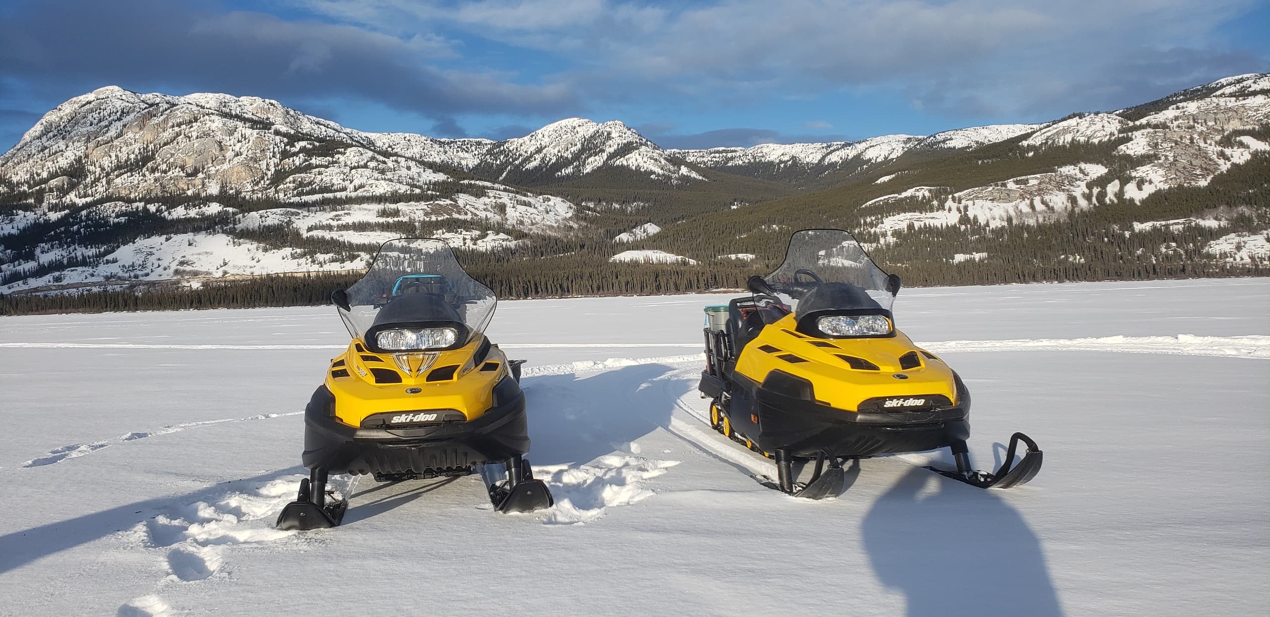 Thrilling Full Day Snowmobile Adventure in Yukon’s Southern-Lakes Area