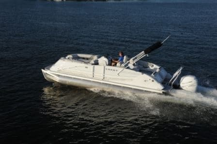 Speedboat cruising on open water, offshore high-speed boating