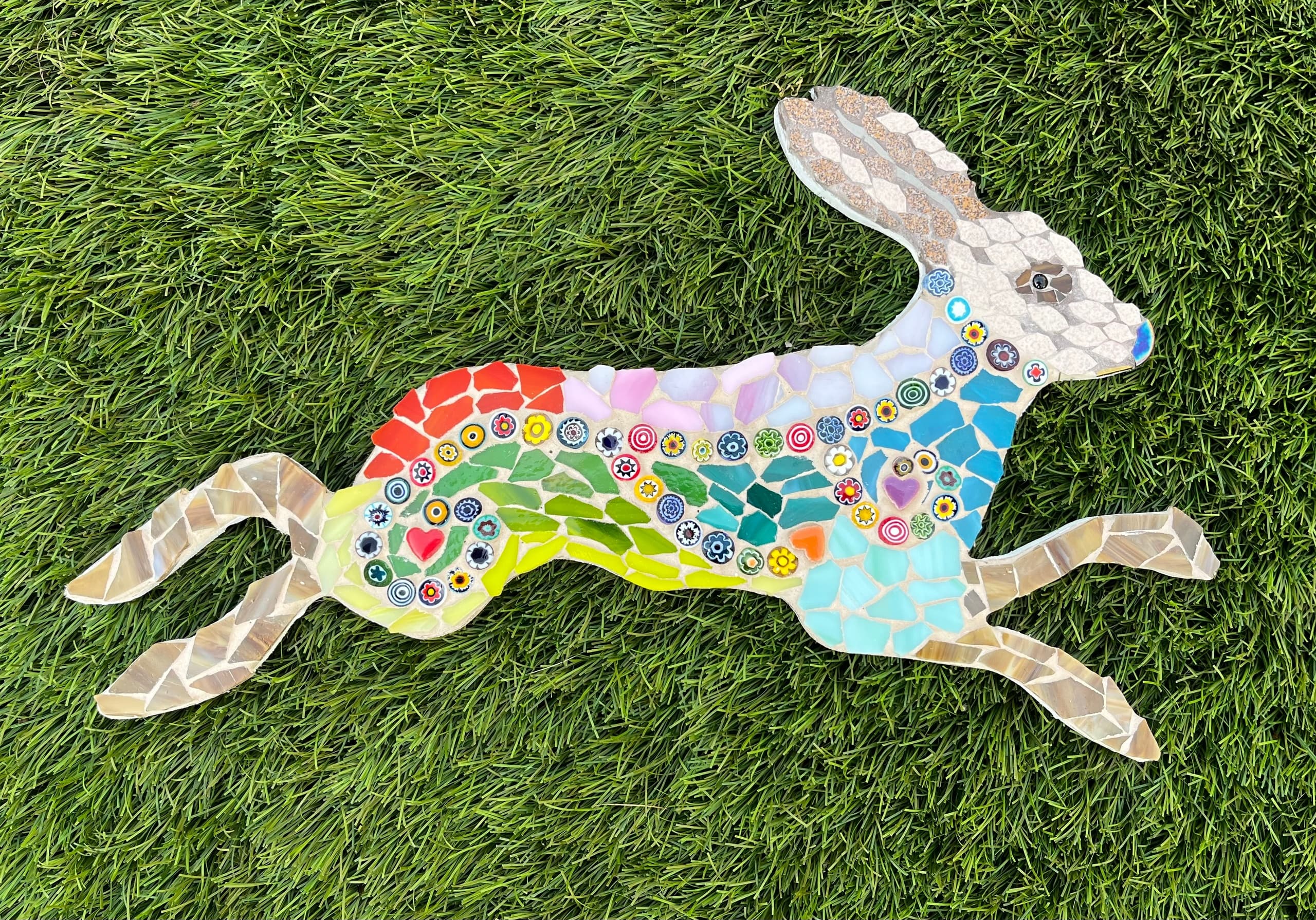 Make a Cotswold Hare Mosaic: Full-Day Workshop in Broadway, England photo 3
