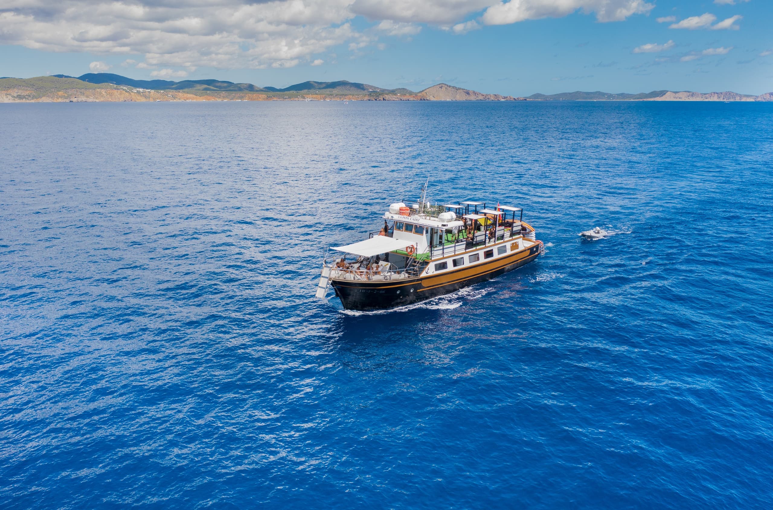 Boat Charter & Water Activities at Costa Brava with PRW COSTA BRAVA S.L.U