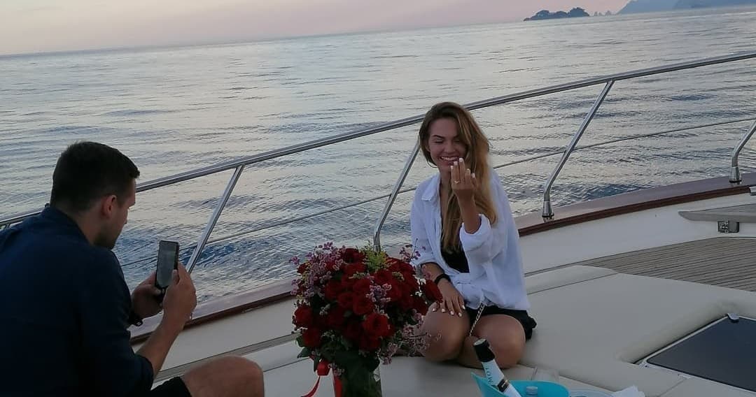 Romantic Sunset Proposal Boat Tours by Luxury Boats Positano