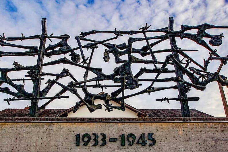 Walking Dachau: Guided Tour of Dachau Memorial Site from München