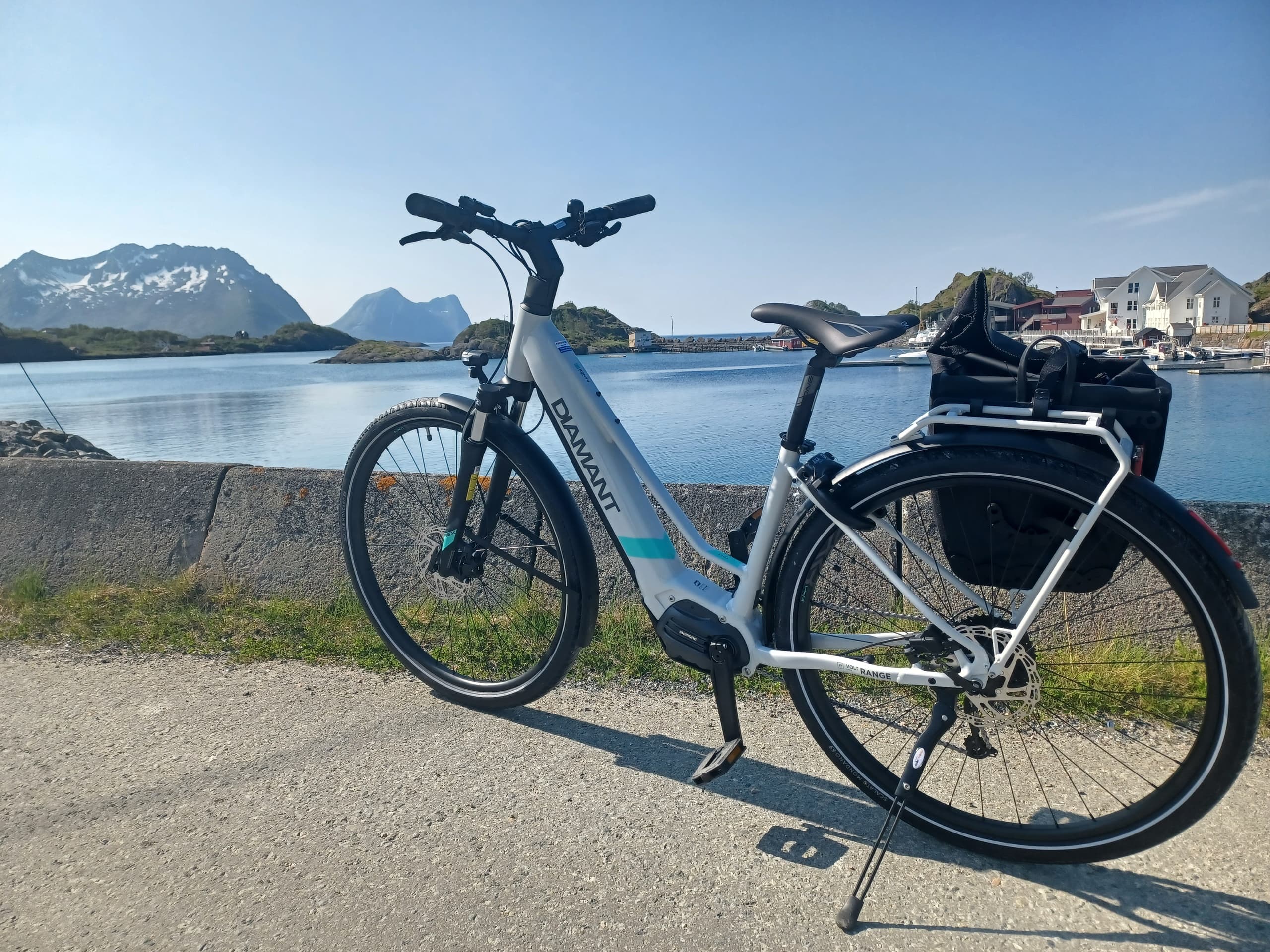 E-bike Adventures with Hamn i Senja in Skaland