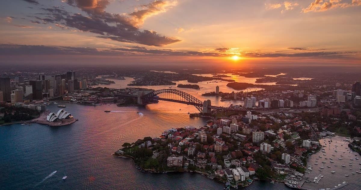 Sydney Sunset Helicopter Tours by Blue Sky Helicopters