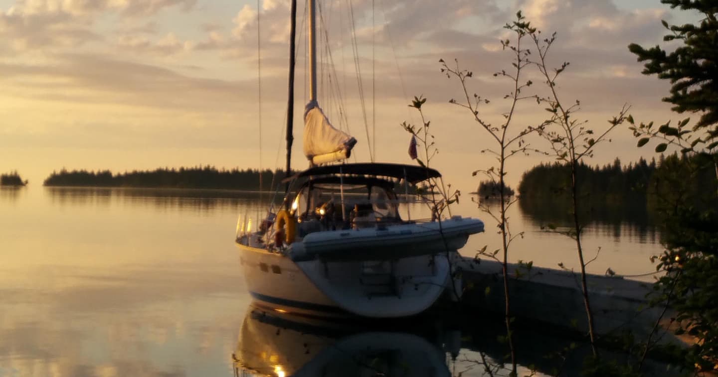 Sailing Adventures with Apostle Islands Charters in Bayfield