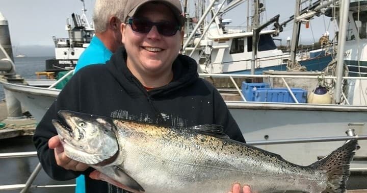 Windsong Charters: Offshore Bottom Fishing from Neah Bay