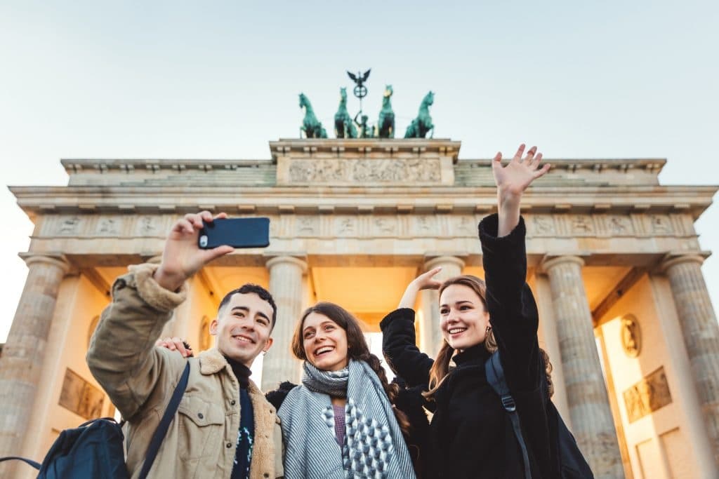 City Tour & History with Privado: Tour de Berlín in Berlin