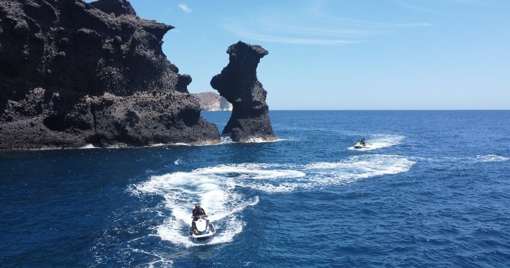 Jet Ski Safari South Coast Tour by Wavesports Santorini