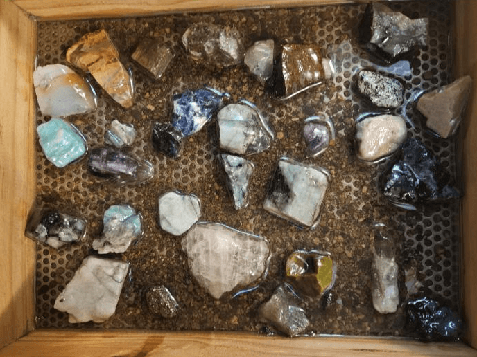 Gem Panning & Treasure Hunting at Raccoon Mountain Caverns
