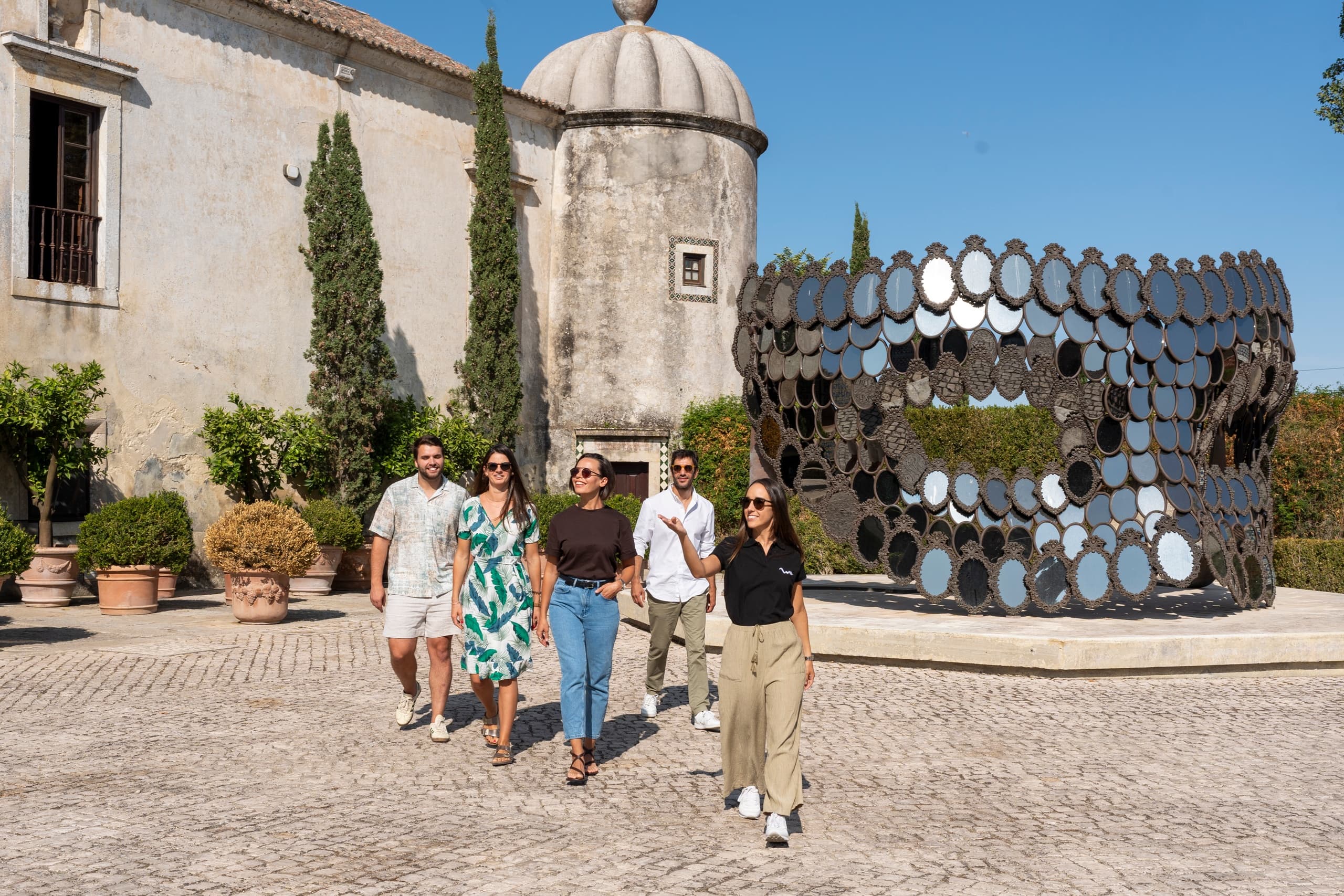 Setubal Wine & Culture Trip with World Experience Lisbon
