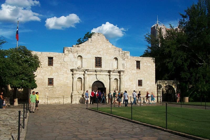 San Antonio Missions Discovery Tour: A 3.5-Hour Walking Journey Through Spanish Colonial Landmarks photo 1