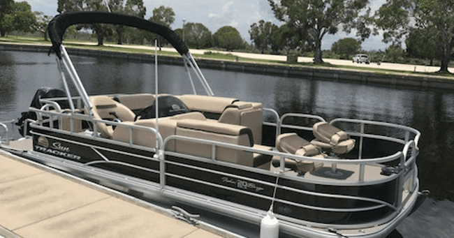 Pontoons Adventure at Keller Ferry Marina, Washington