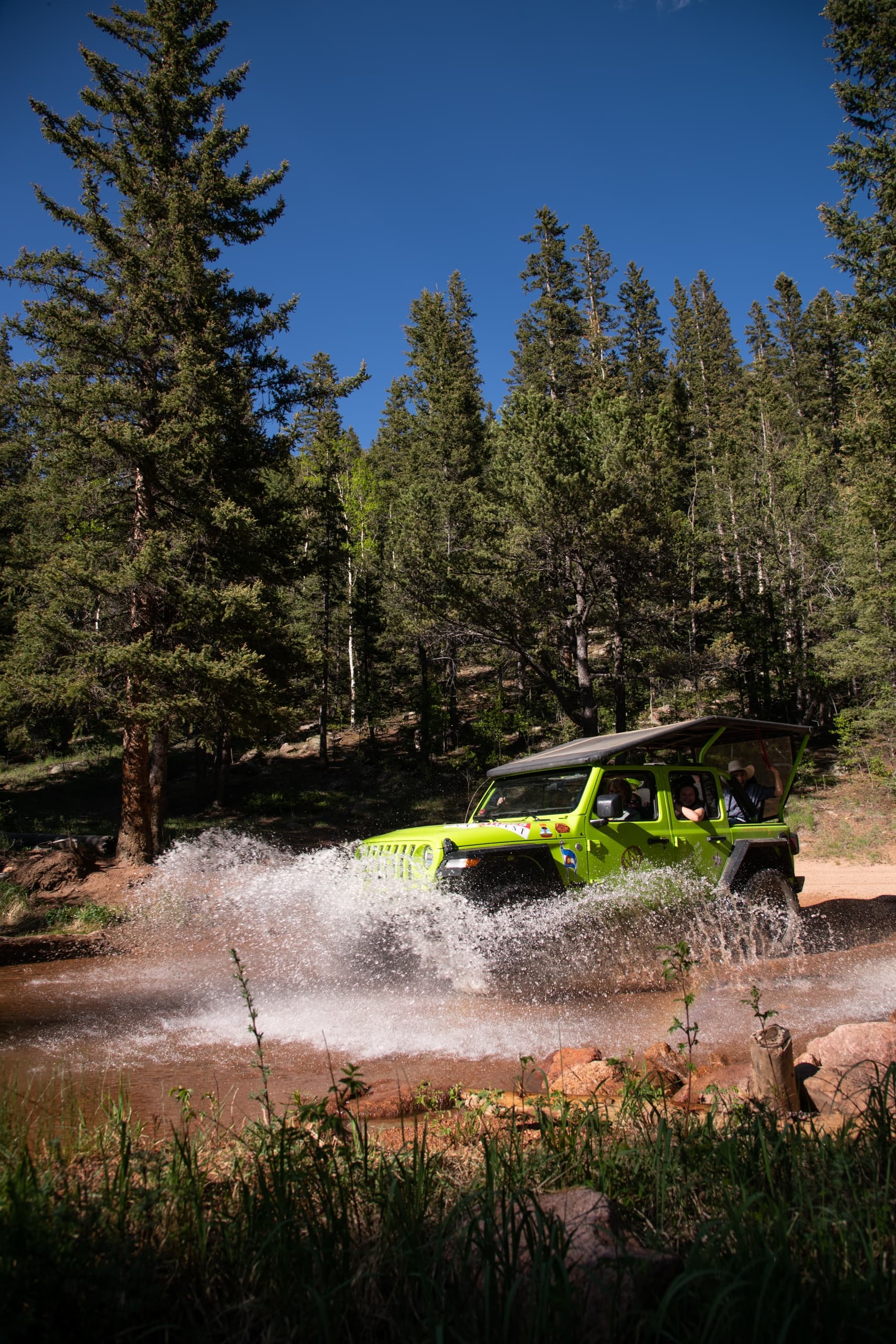 Rocky Mountain Extreme Off-Road Charter Tour — Jeep Backroads from Colorado Springs