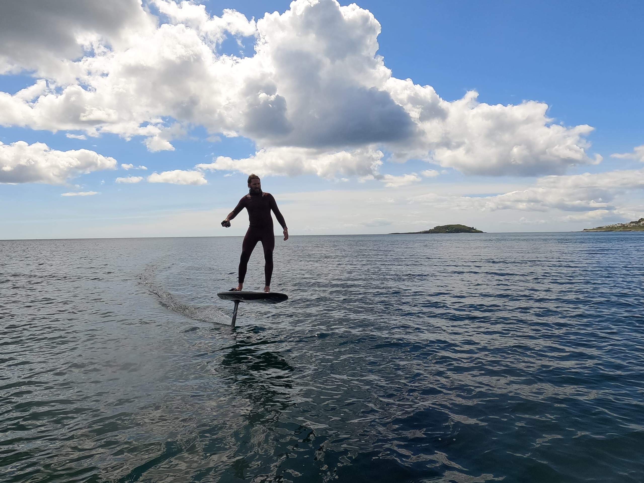 E-Foil Adventure at Loe Beach with E-FOIL CORNWALL