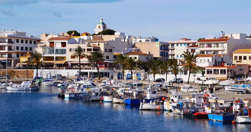 Cala Millor to Cala Ratjada Shuttle: Morning Catamaran with Underwater Windows