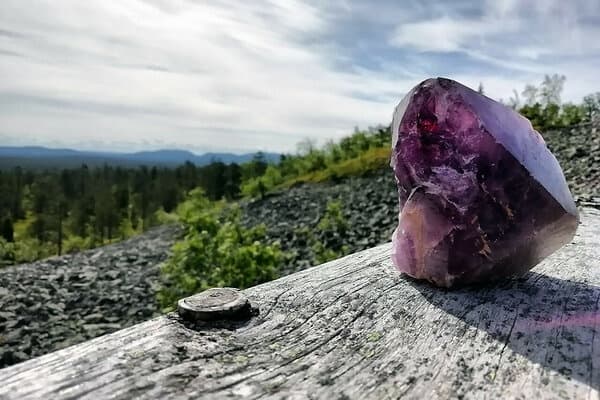 Hands-On Amethyst Mining with Experience Pyhä in Lappi