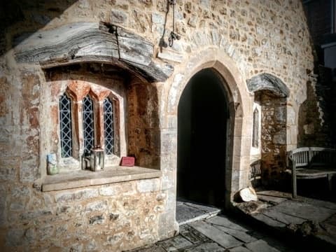 Private Tours in Glastonbury: Tailored Walks to the Tor, Abbey & Somerset Levels