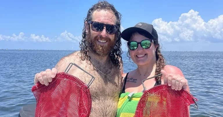 Homosassa Scalloping Trips: Family-Friendly Catamaran Scallop Hunts on Crystal Grass Flats