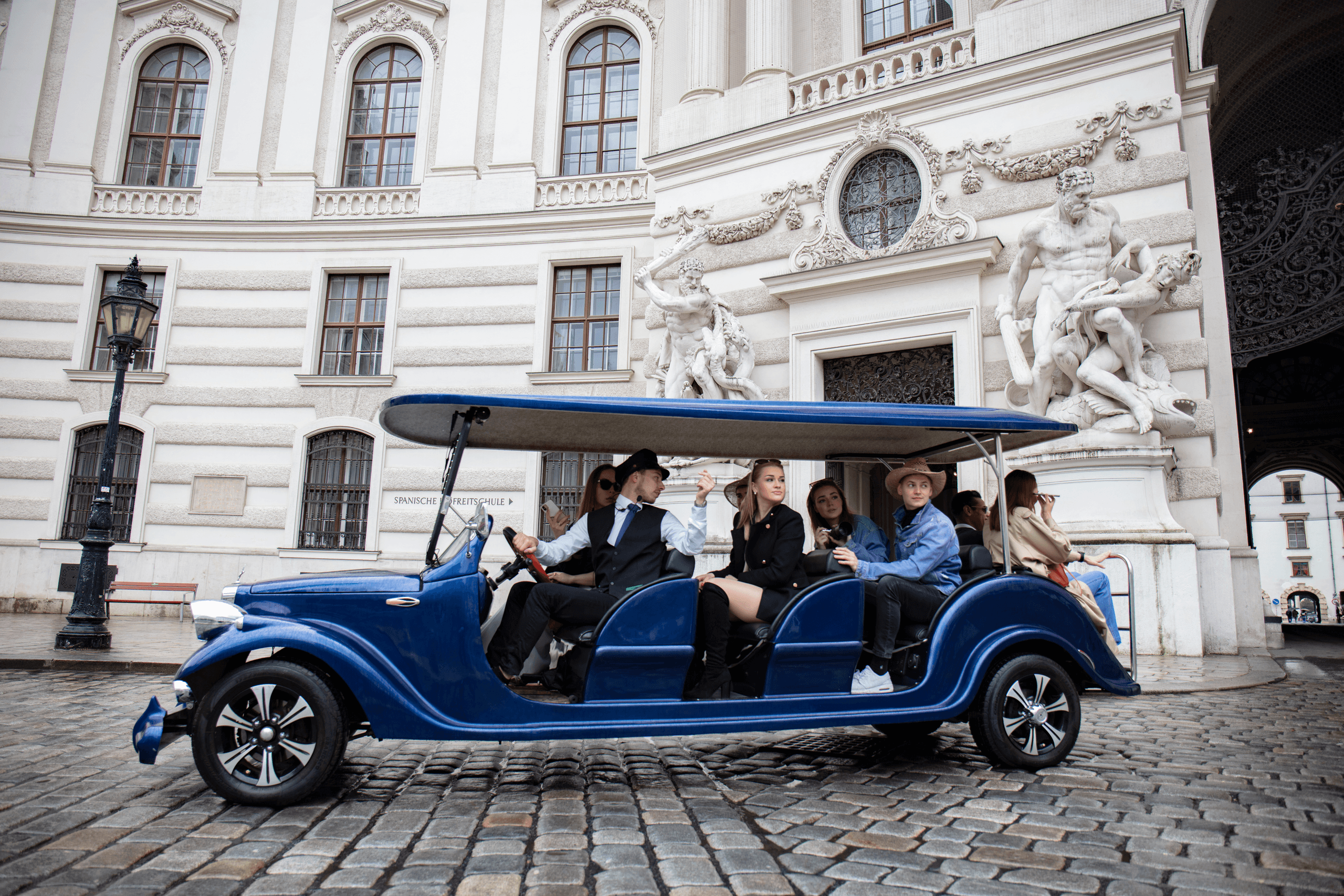 Vintage Car Tour of Vienna with Ring Tours GmbH