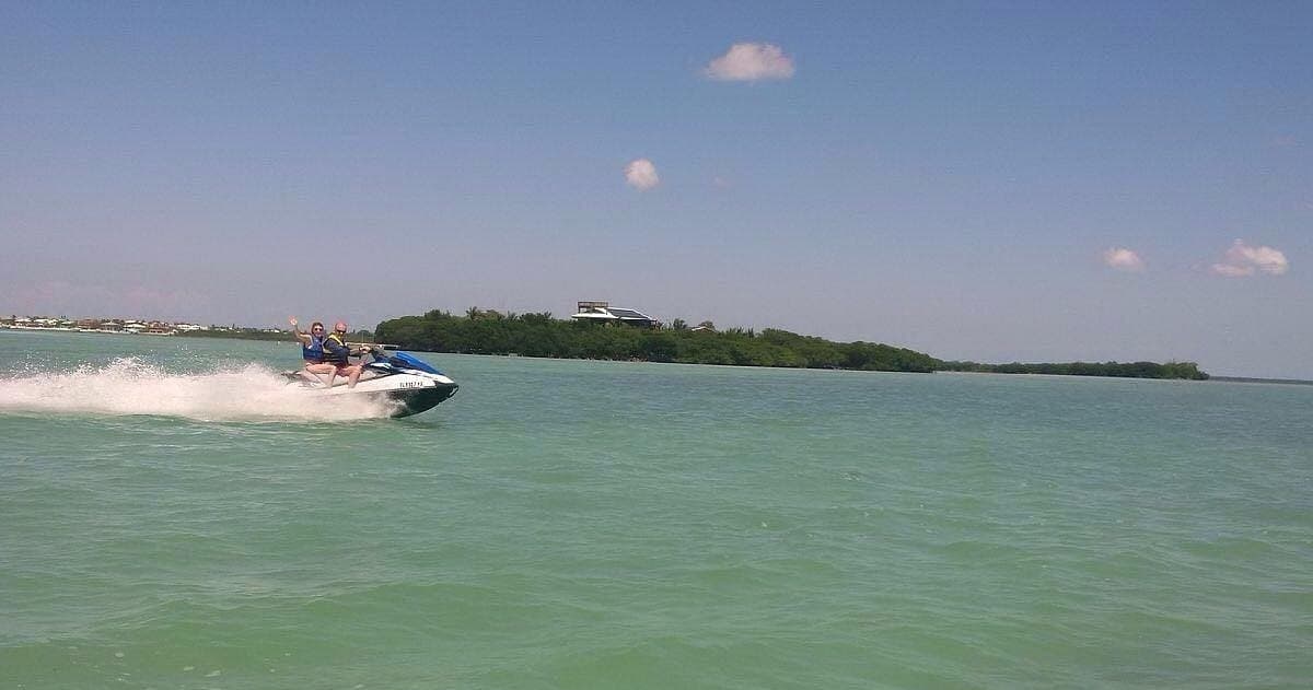 Jet Ski Day with Florida Keys Jet Ski Rentals in Summerland Key