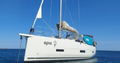 Boat Charters & Water Activities at Ponta da Piedade with Epic Boat Trips