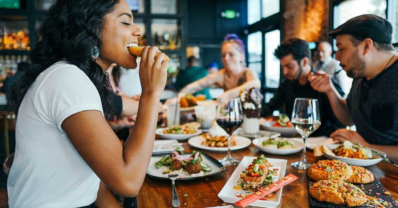 Mystic Coastal Culinary Tour: Guided Tasting Walk Along the Mystic River